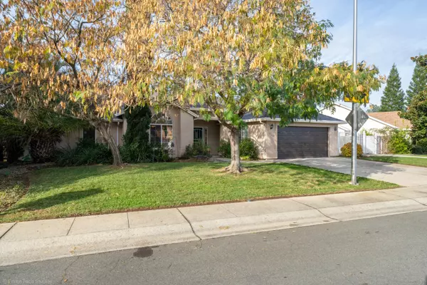 Redding, CA 96001,2920 Aspen Glow LN