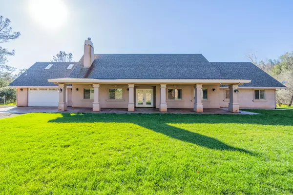 21622 Elk TRL, Redding, CA 96003