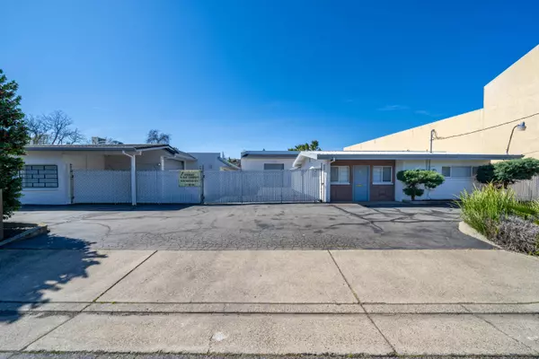 Redding, CA 96001,2130 Railroad Ave