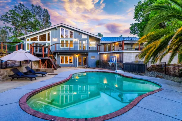 16275 Winsome WAY, Redding, CA 96001