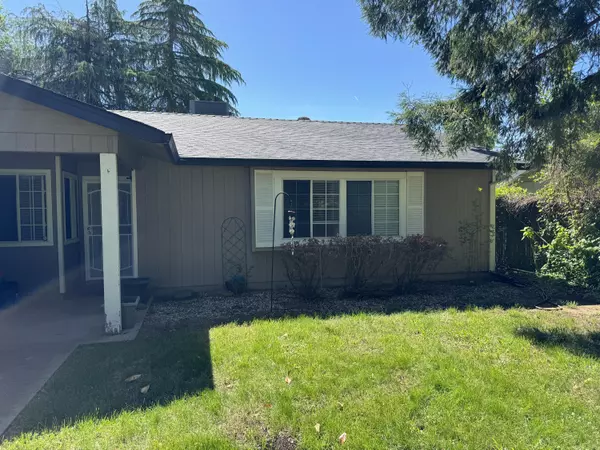 Redding, CA 96001,6683 Creekside ST