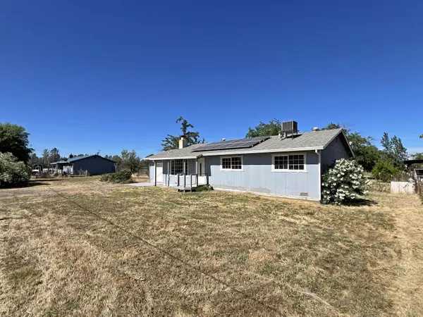 Anderson, CA 96007,5210 Dino DR