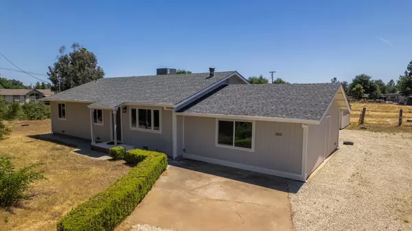 Anderson, CA 96007,17807 Strawberry LN