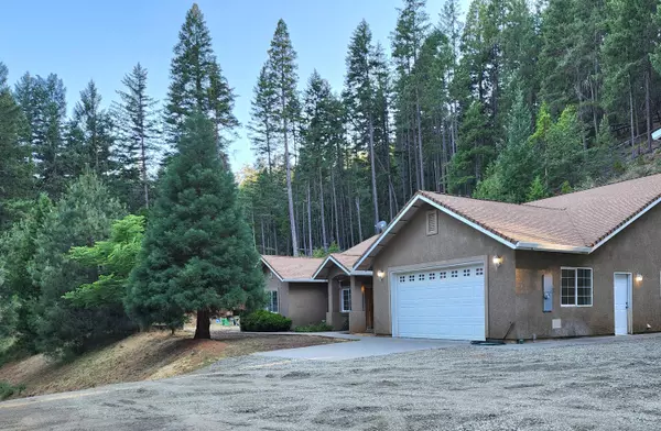 370 Roundy RD, Weaverville, CA 96093