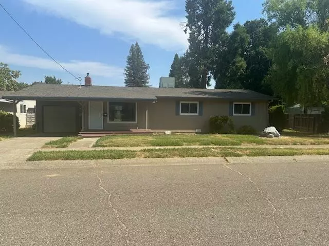 3197 Sharon AVE, Anderson, CA 96007