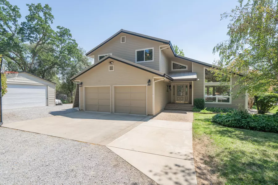 13141 Fernie WAY, Redding, CA 96003