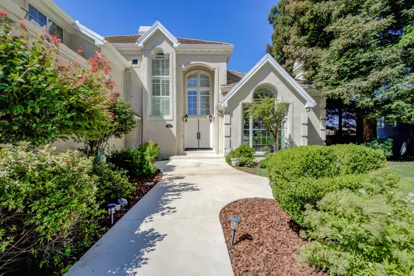 Redding, CA 96001,432 Arbor PL