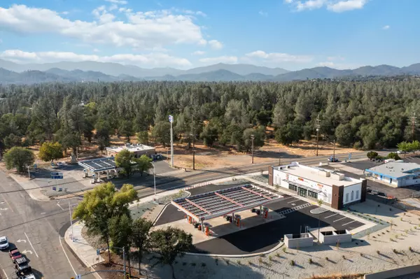 Redding, CA 96003,2418 Cascade Blvd