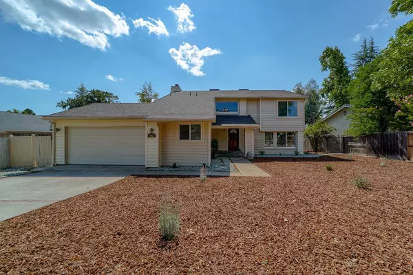 3663 Wasatch DR, Redding, CA 96001