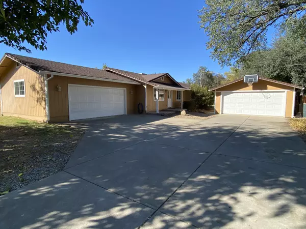 18602 Old Oasis RD, Redding, CA 96003