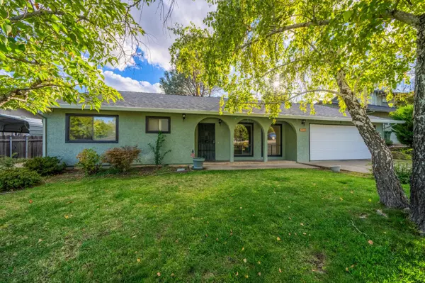 Redding, CA 96001,3353 Cessna DR