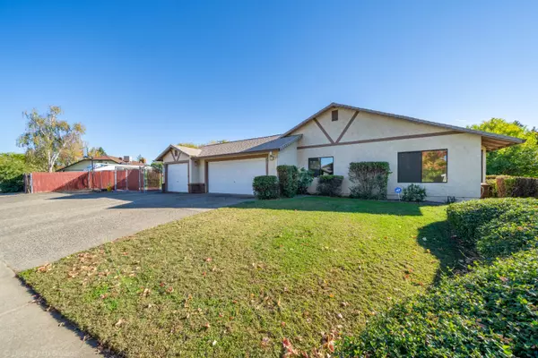 4323 Carlow WAY, Redding, CA 96001