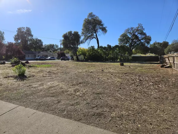 Redding, CA 96002,3178 Lawrence RD