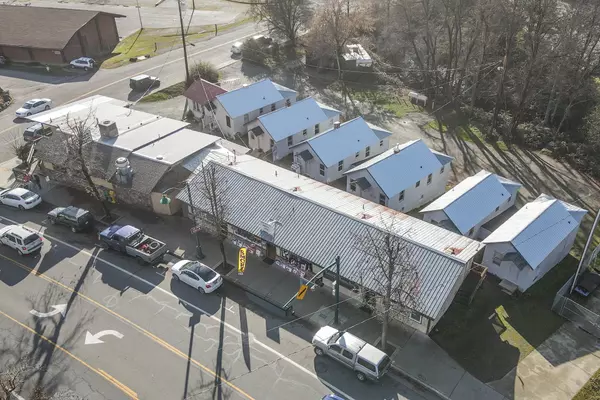 Weaverville, CA 96093