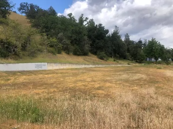 Redding, CA 96001,4080/4090 Railroad AVE