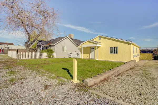 Redding, CA 96001,1755/1757 Pleasant ST