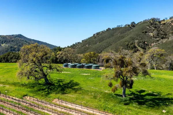 Carmel Valley, CA 93924,39101 Carmel Valley RD