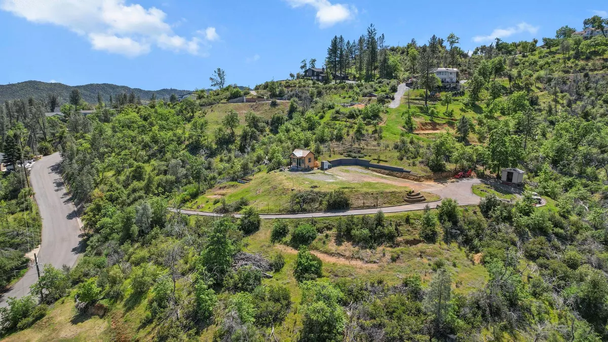 Redding, CA 96001,15938 Highland CIR