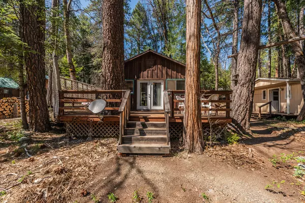 60 Dorleska CT, Trinity Center, CA 96091