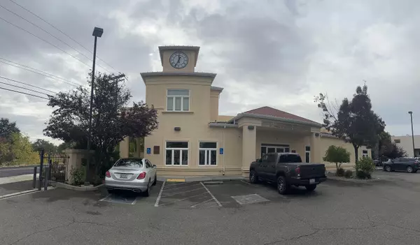 Redding, CA 96001,2110 Railroad AVE