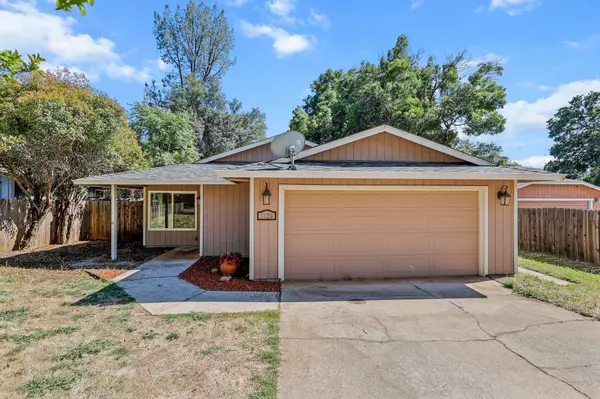 5126 Moon Shadow CT, Shasta Lake, CA 96019