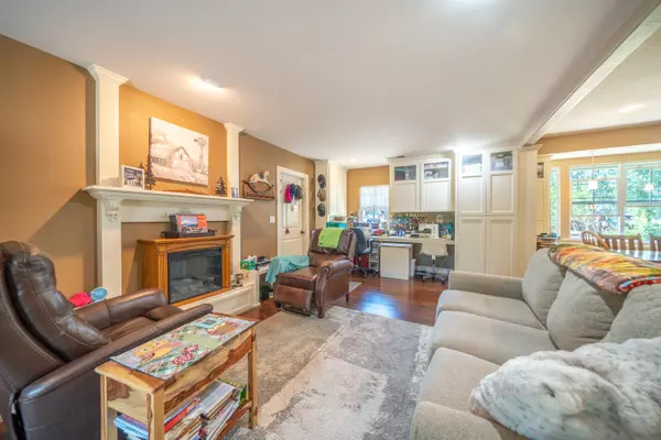 Oak Run, CA 96069,10855 Beaver RD