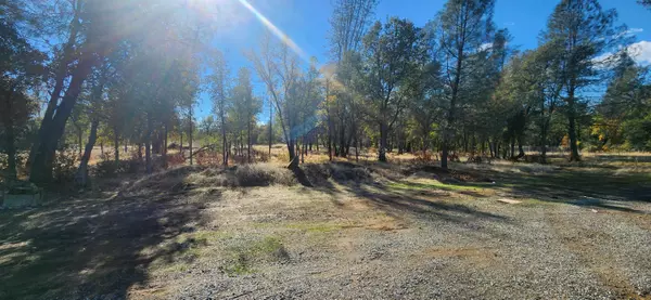 Redding, CA 96003,18820 Old Oasis RD