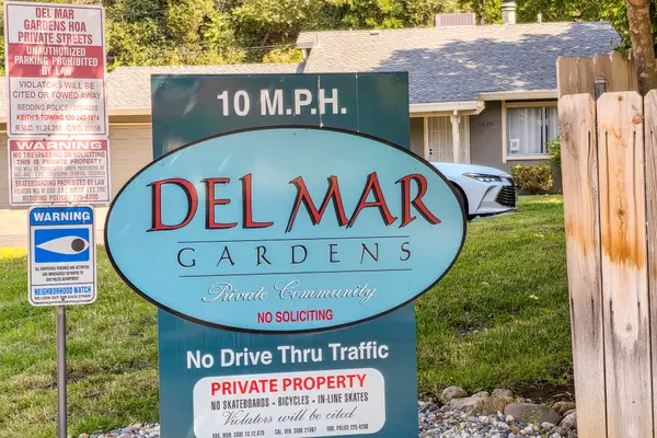 Redding, CA 96003,1870 Del Mar AVE