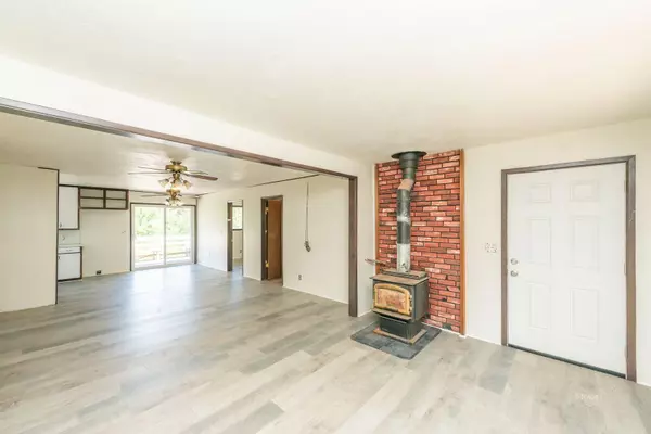 Big Bar, CA 96010,77 Lilac LN