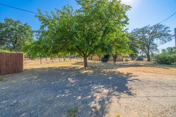 Cottonwood, CA 96022,19819 and 19825 Gas Point RD