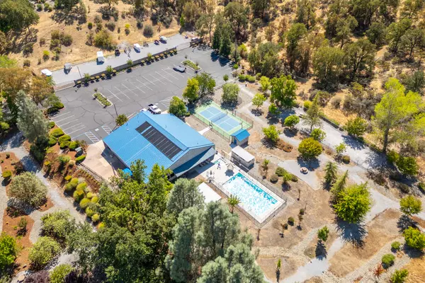 Redding, CA 96003,1381 Chaos WALK