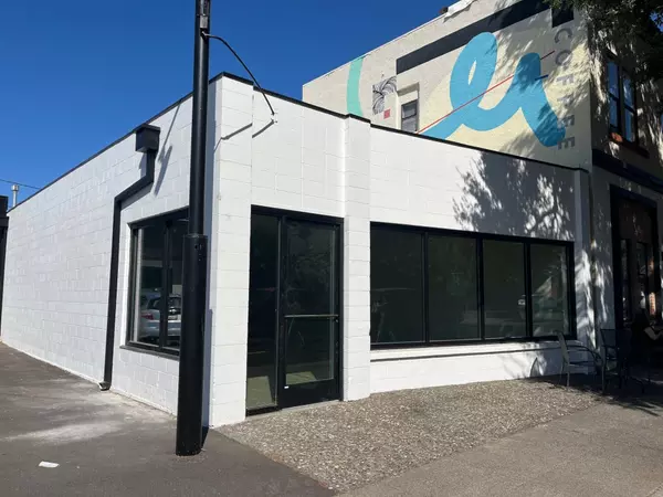 Redding, CA 96001,1260 California ST