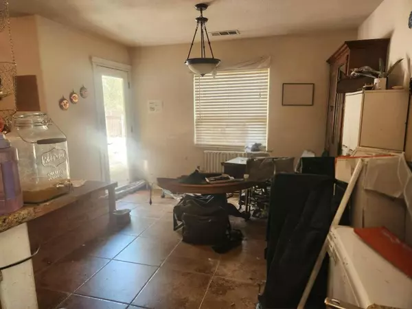 Anderson, CA 96007,6445 Ledgestone CT