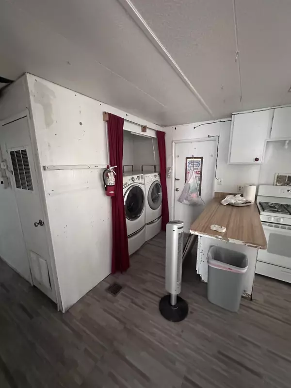 Redding, CA 96001,2200 Jewell Ln