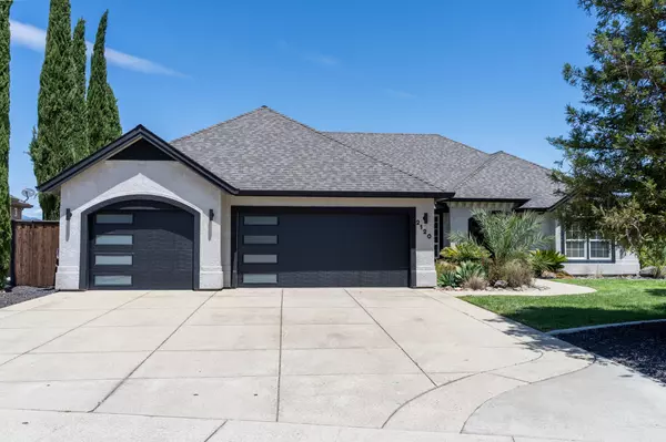 2120 Tradition WAY, Redding, CA 96001