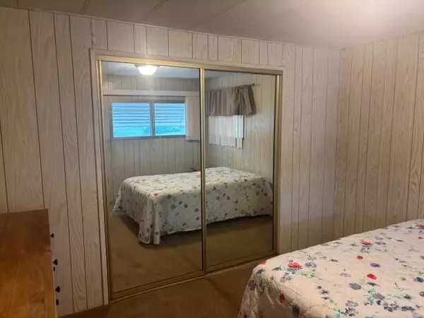 Anderson, CA 96007,7252 Whitehouse DR