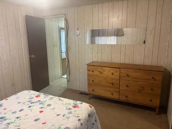 Anderson, CA 96007,7252 Whitehouse DR