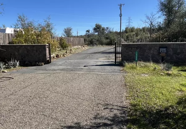 Redding, CA 96001,16266 Gold Pan WAY