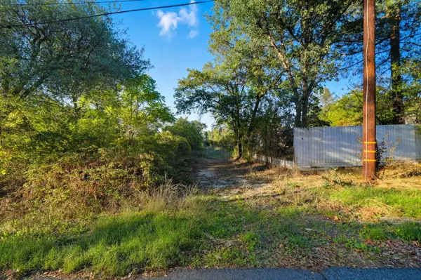 Shasta Lake, CA 96019,5119 Fort Peck ST