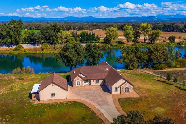 22894 Blue Jay LN, Anderson, CA 96007