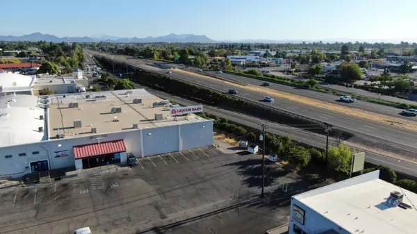 Redding, CA 96002,2627 Bechelli LN