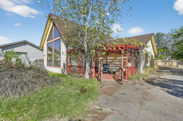 Cottonwood, CA 96022,19566 Feather Falls PL