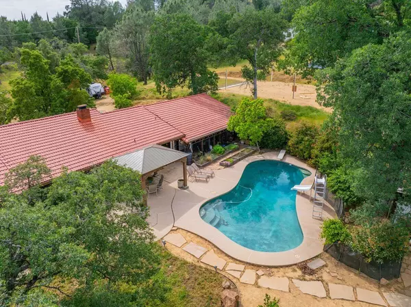 Redding, CA 96001,15086 Vista Knolls DR