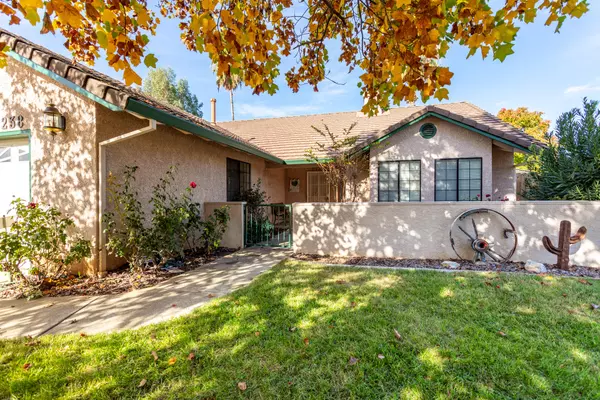 Redding, CA 96003,2238 Sophy PL