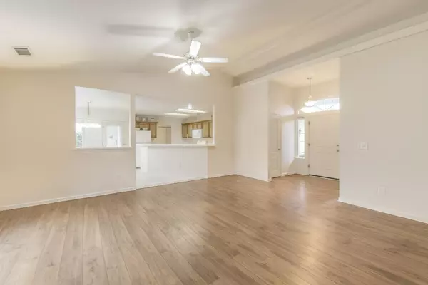 Shasta Lake, CA 96019,4344 Epping CT