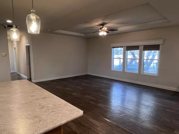 Anderson, CA 96007,17025 Zanita TRL