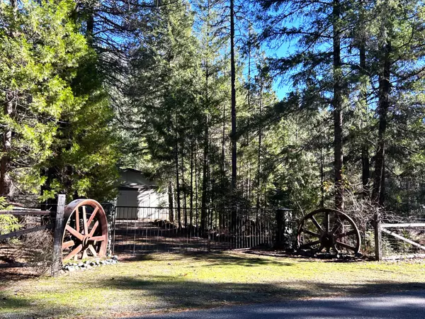 Trinity Center, CA 96091,151 Guy Covington DR