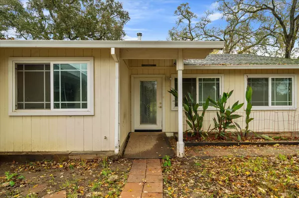 Anderson, CA 96007,4038 Glen Hollow LN