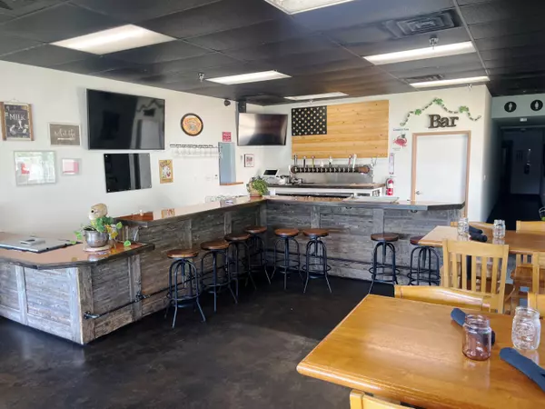 Palo Cedro, CA 96073,9348 Deschutes RD #G & H