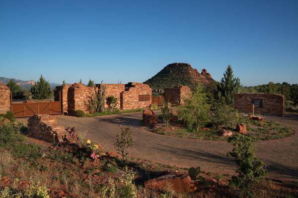 Sedona, AZ 86336,320 Aerie Rd Rd